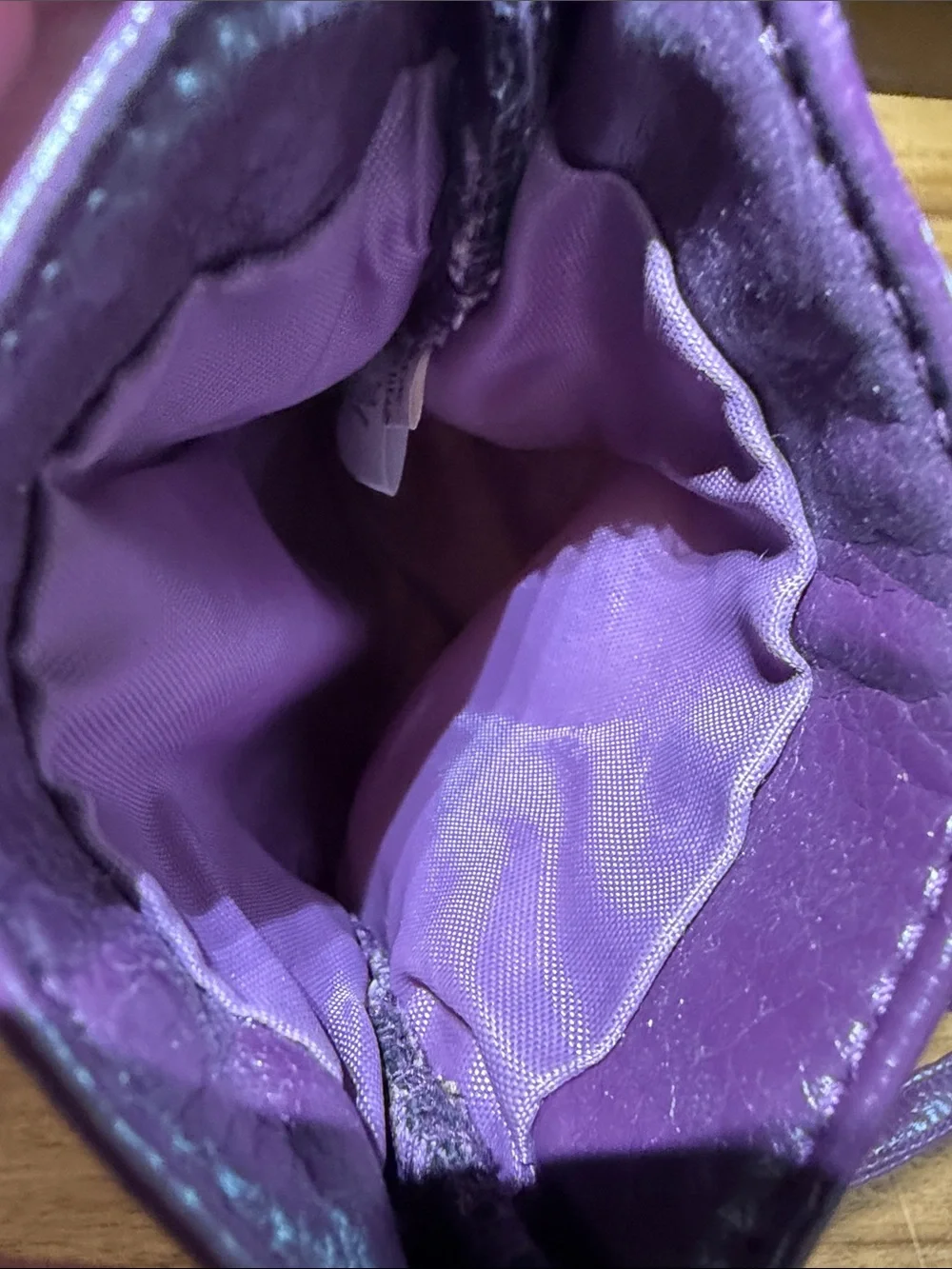 Thirty-One Purple Paisley Phone Wristlet Wallet Zipper Pocket Wrist Strap